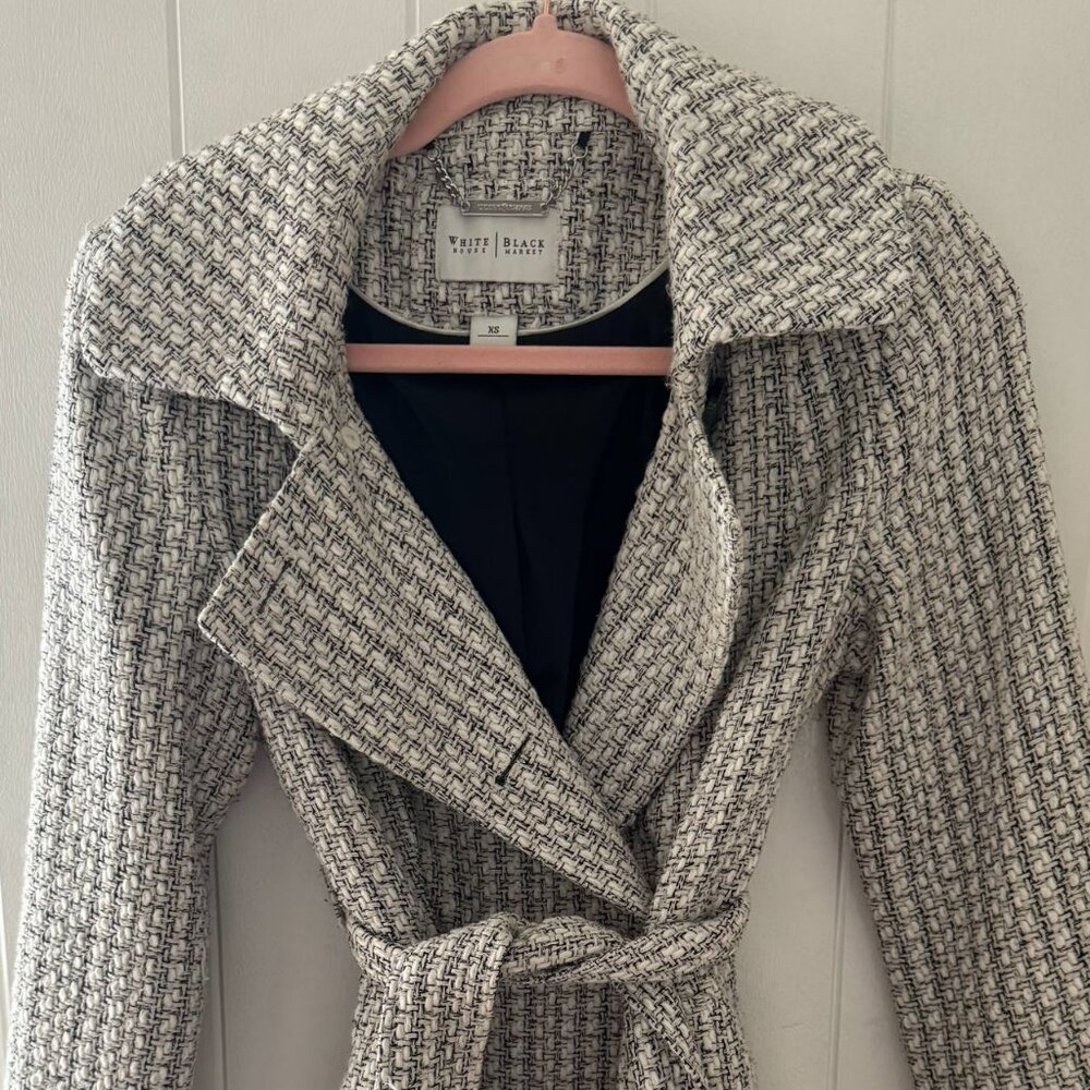 White house black market xs - adorable fitted pea coat white and black tweed